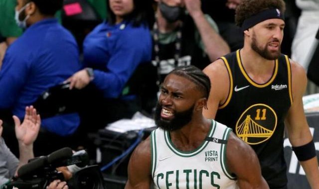 天天盈球app-FMVP争夺并非塔图姆库里二人转！布朗或成逆袭者