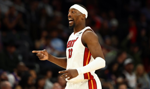 天天盈球直播-斯波：我们主打了阿德巴约韦尔的双塔组合 他们在联防里表现很棒