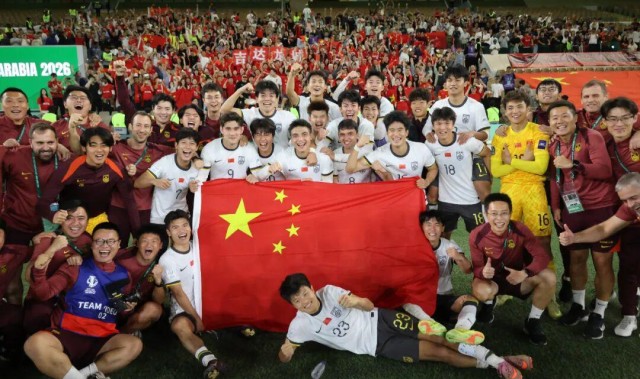 冲上热搜！U23国足主帅禁止球员点外卖